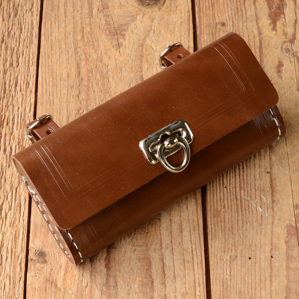 Satteltasche Lefa, braun, Standardabmessung  150 x 75 x 35mm, Beschläge vernickelt, passend für alle Klassiker 