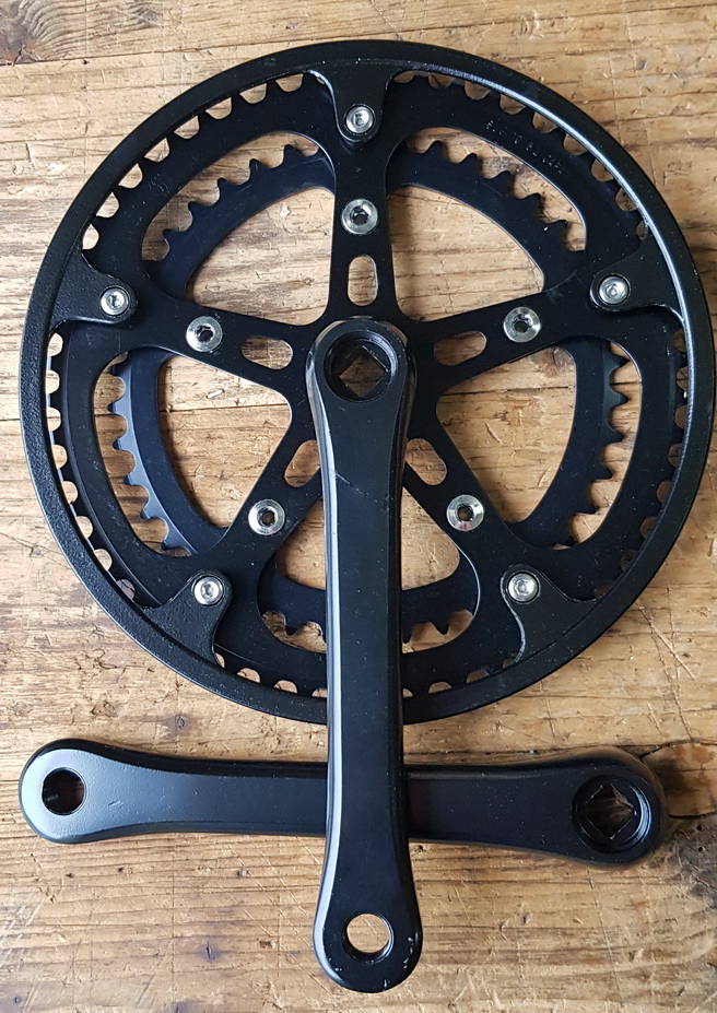 Kurbelgarnitur 2-fach, "SUGINO (Japan)  ", schwarz, für Tretlager mit Vierkantachse,  Kurbel 170 mm, Kettenblatt 52/42 Zähne 