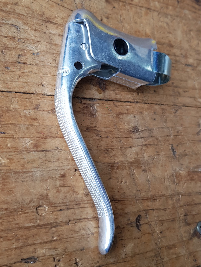 Bremshebel  "Weinmann", Aluminium, Hebel geriffelt, Schelle f. 22-24 mm Lenker, Klassiker f. 50-80er J.  Rennräder, alte Neuware!  