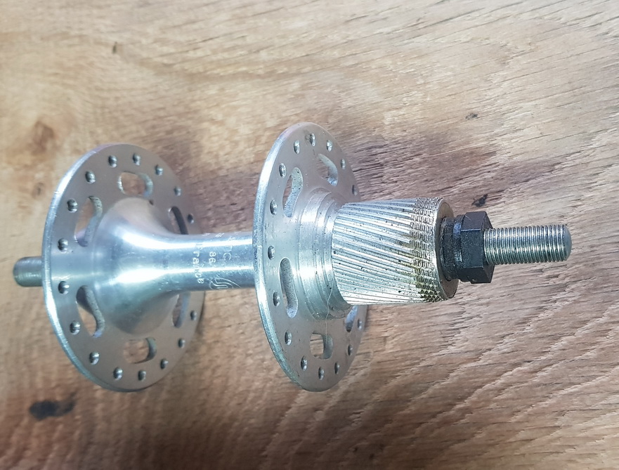 Nabe Hinterrad, Maillard Helicomatic ! , Aluminium, 36Loch, Einbaumaß 126 mm, Achse FG9,5 mm, f.HELICOMATIC Kranz 5 fach 