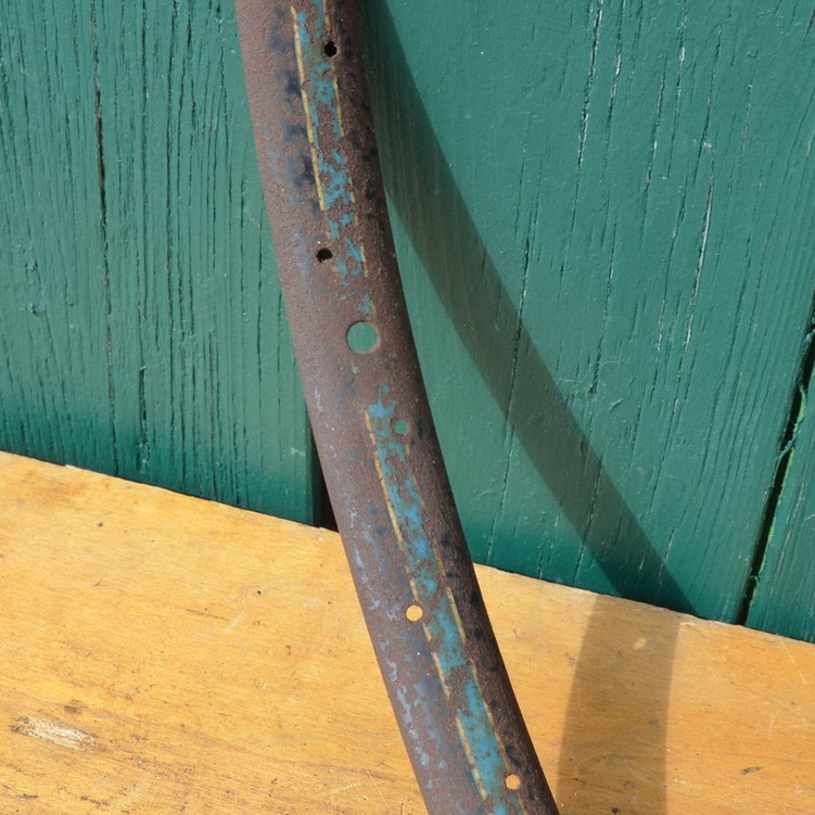 Wulstfelge 26 x 1 ½, Breite 34 mm, 36-loch, Linierung blau/weiß, 