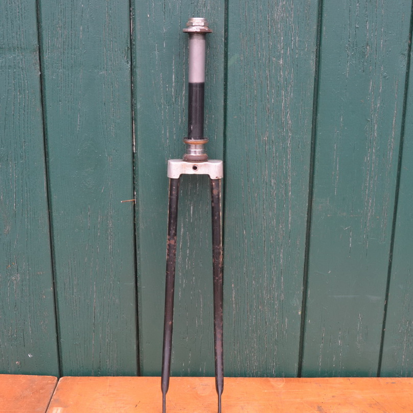 Fahrradgabel 28 Zoll, Schaftlänge 210 mm, Gewindelänge 23 mm 