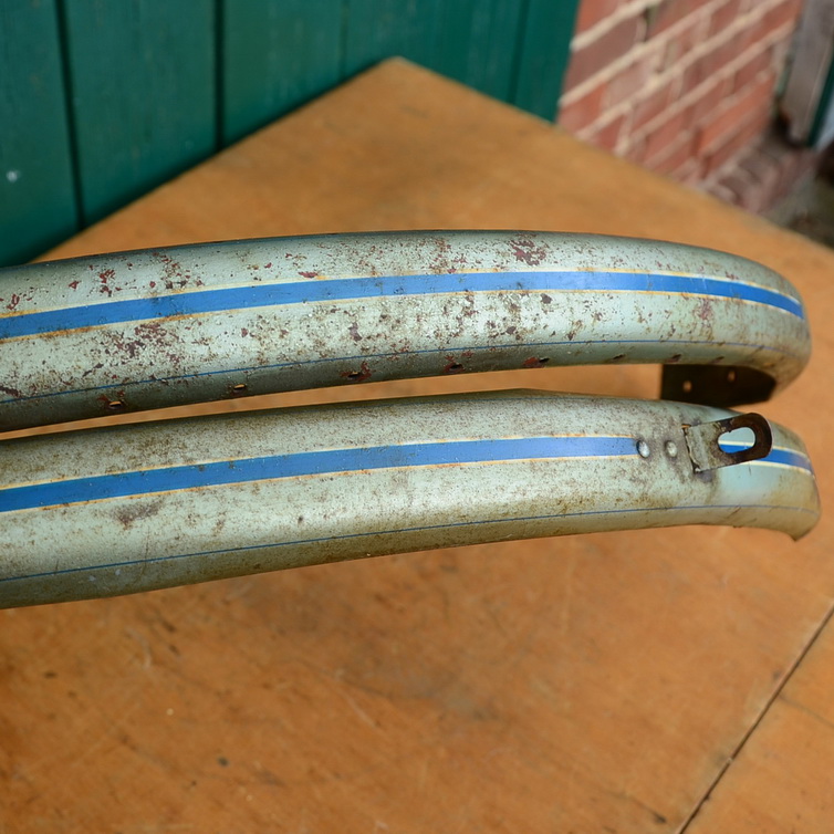 Schutzblechsatz "Buschkamp" 28 Zoll, silber, Linierung blau/weiß 