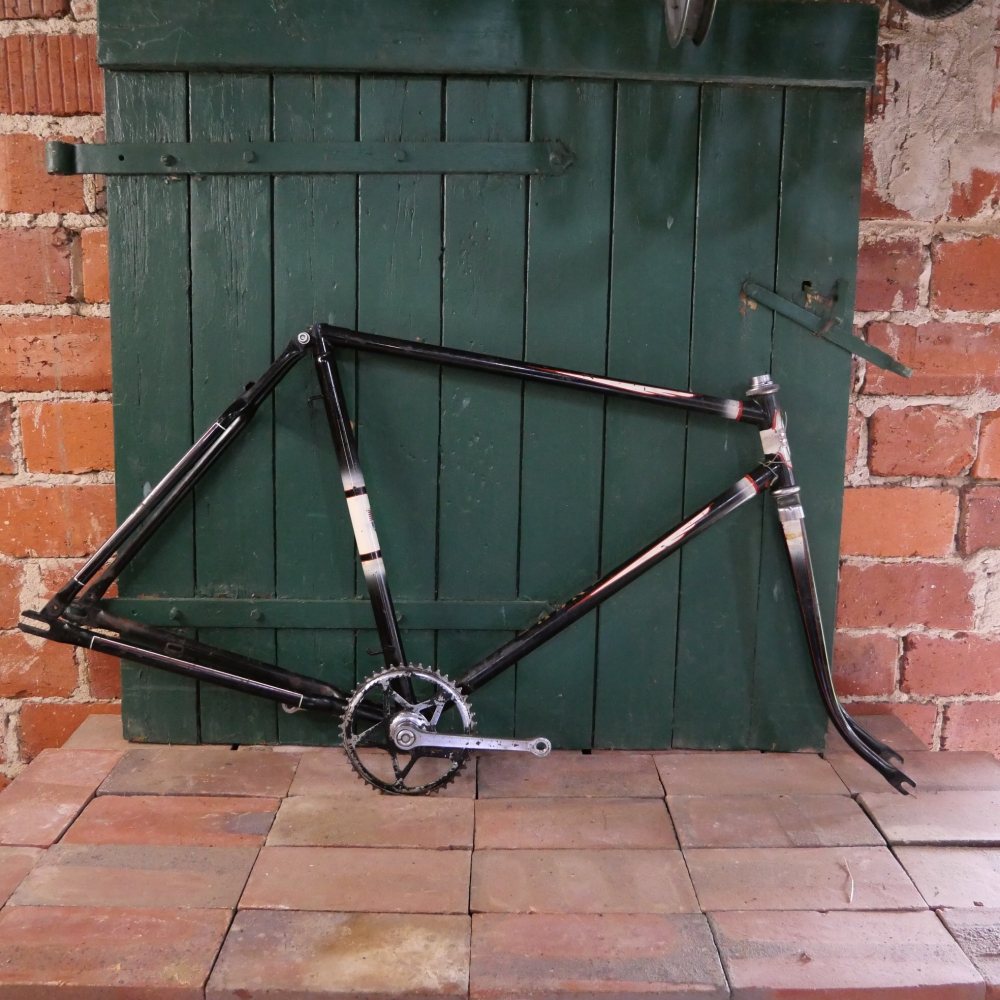 Fahrradrahmen "NSU" 28 Zoll, Herrenausführung mit Tretlager und Steuerkopfschild 