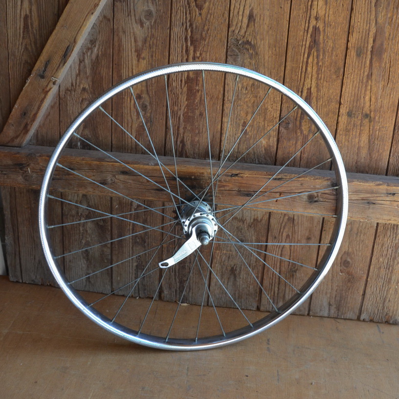 Laufrad 24 x 1,75 verchromt mit Patina, Nabe Jet, 60/70er NOS 