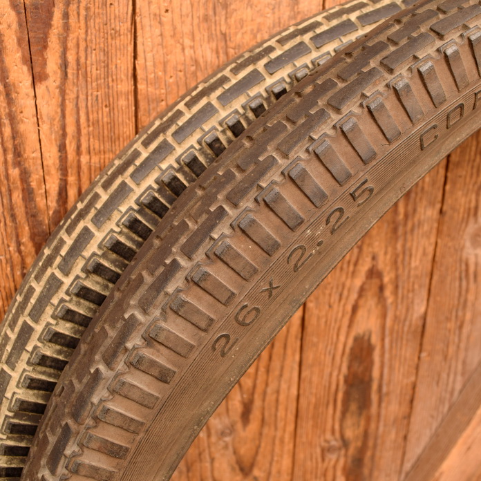 Paar Reifen Motorrad, PHOENIX HARBURG, 26 x 2,26, 30er J., schwarz, gebraucht gem. Bildern 