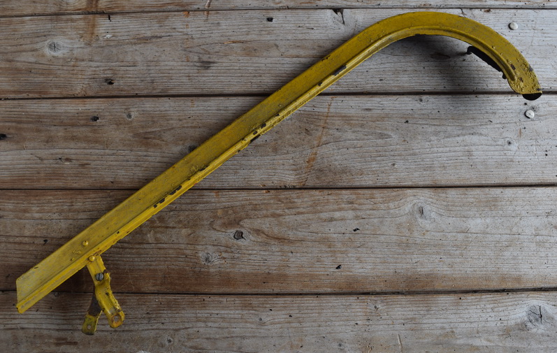 Universeller Kettenschutz, Länge c.a. 56 cm, orig. 30-50er J., unrestaurierter Zustand gem. Bildern 