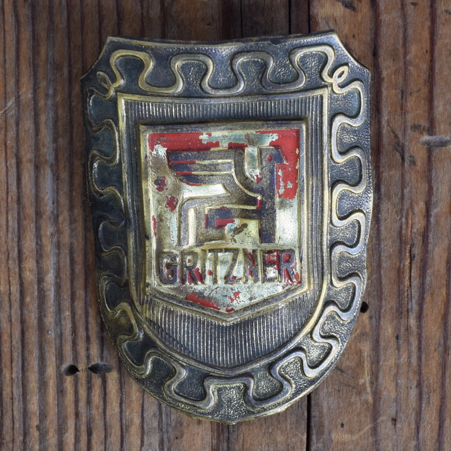 Schutzblechwappen für hinten GRITZNER, 50er Jahre, Originalschild aus Sammlungsbestand 