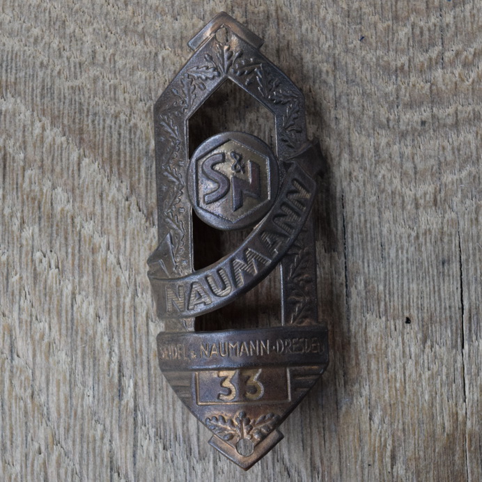 Steuerkopfschild SEIDEL & NAUMANN, 30er Jahre, Originalschild aus Sammlungsbestand 