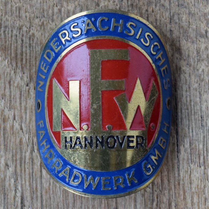 Steuerkopfschild N.F.W. Niedersächsische Fahrrad Werke, 50er Jahre, Originalschild aus Sammlungsbestand 