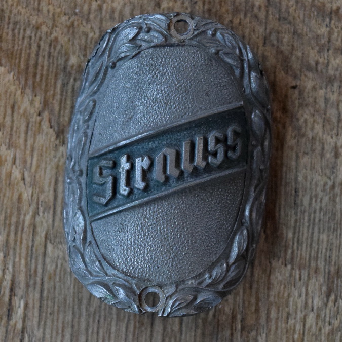 Steuerkopfschild STANDARD, 50er Jahre, Originalschild aus Sammlungsbestand 