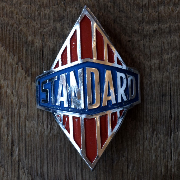 Steuerkopfschild STANDARD, 50er Jahre, Originalschild aus Sammlungsbestand 
