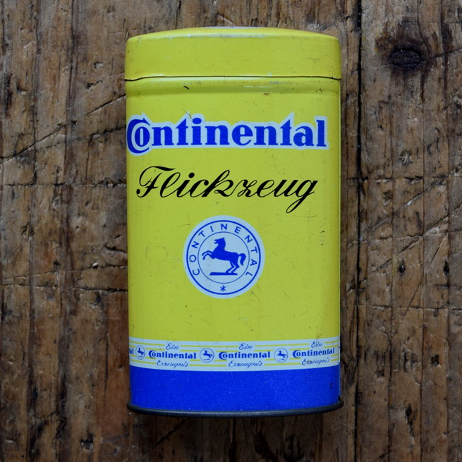 Flickzeug Blechdose "CONTINENTAL" orig. 50er Jahre, 84 x 46 x 23 mm, ohne Inhalt 