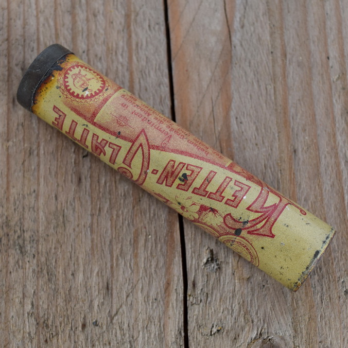 Blechdose "SCHREIBER`S KETTENGLÄTTE" orig. 10er Jahre, 11 x 22 mm, ohne Inhalt 