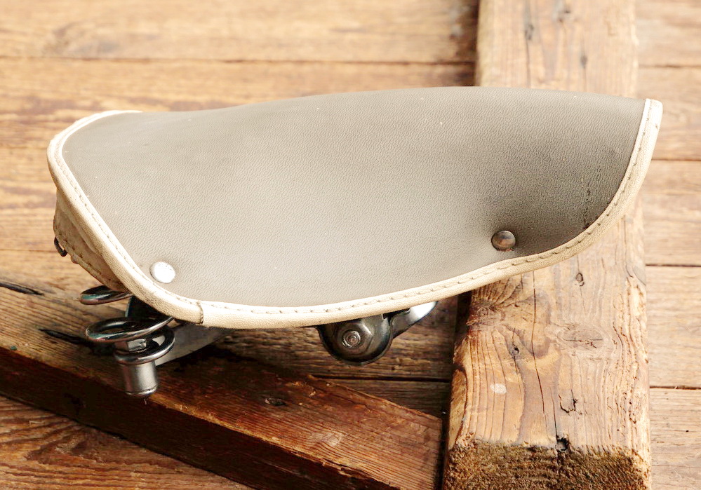 Sattel WITTKOP, für Sport-/Klapprad, Lefa, grau/weiß, Gestell verchromt, original 50er/60er Jahre, gebr. 