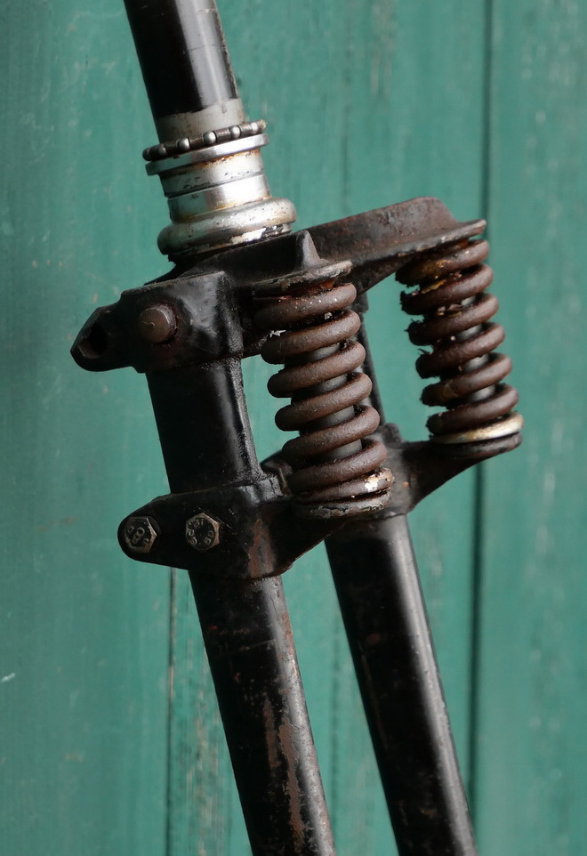 Fahrradgabel/Federgabel 26 Zoll, schwarz, für Fahrrad mit Hilfsmotor, 30er-50er J., inkl. Steuersatz, gebr. 