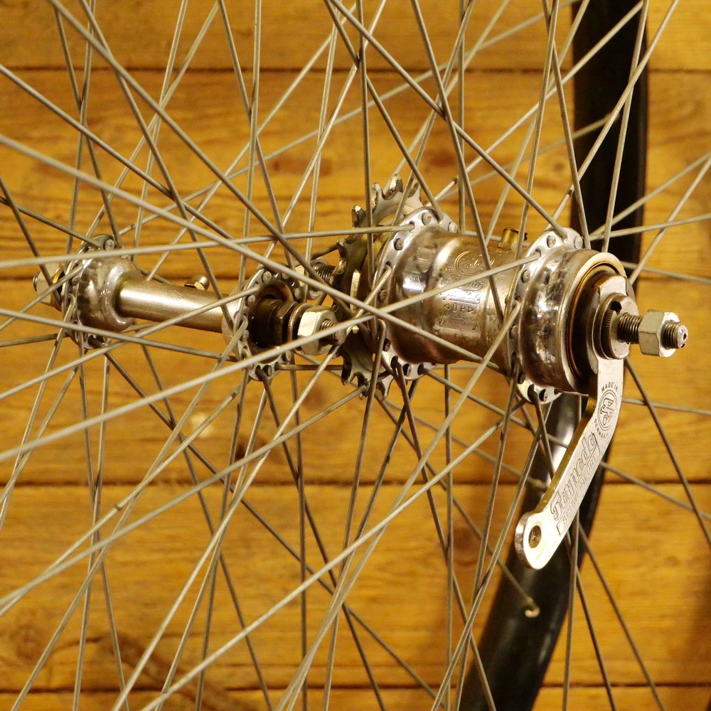 Laufradsatz 28 Zoll, Außenmaß ca. 645 mm, für Wulstbereifung, 1953, WECO u. F&S TORPEDO Nabe, gebr. 