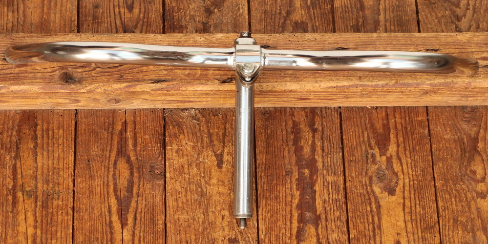 Fahrradlenker mit Vorbau, passend für sportliches Tourenrad, 50er/60er J., verchromt, gebr. 