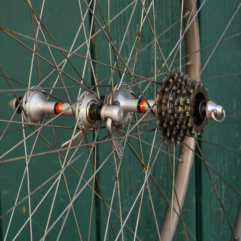 Laufradsatz 28 Zoll, 1970er/80er J., für Rennrad, MAVIC Schlauchreifenfelgen, Naben: CAMPAGNOLO Record, gebr. 