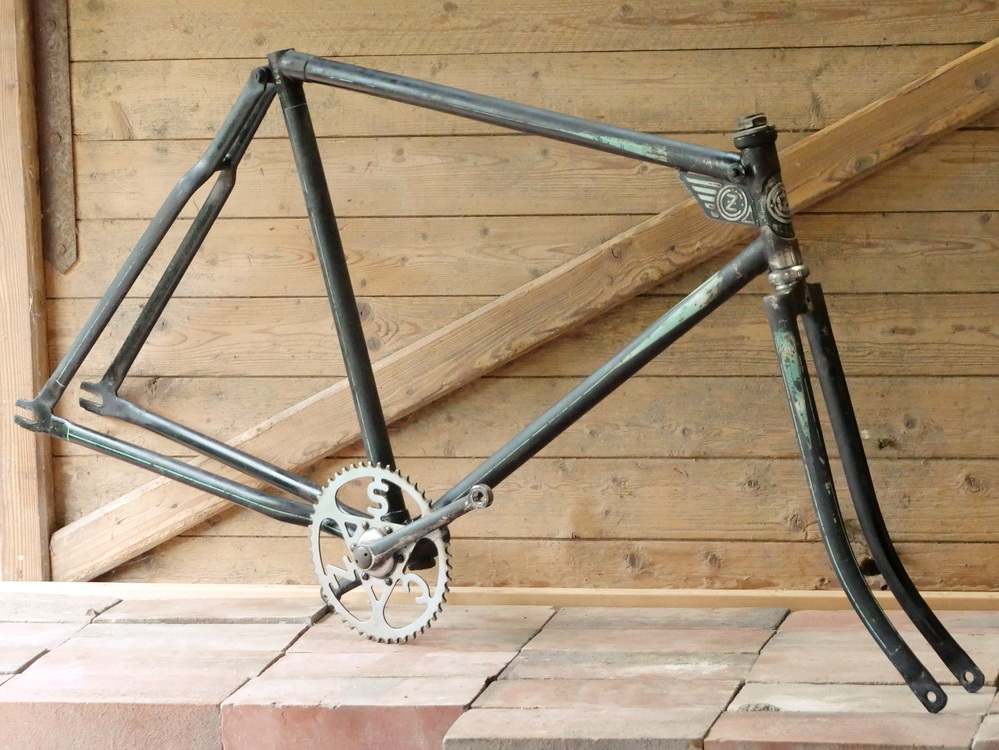Fahrradrahmen, Böhmisches Fabrikat, Herrenausführung für Tourenrad, 28 Zoll, 30er J., gebr. 
