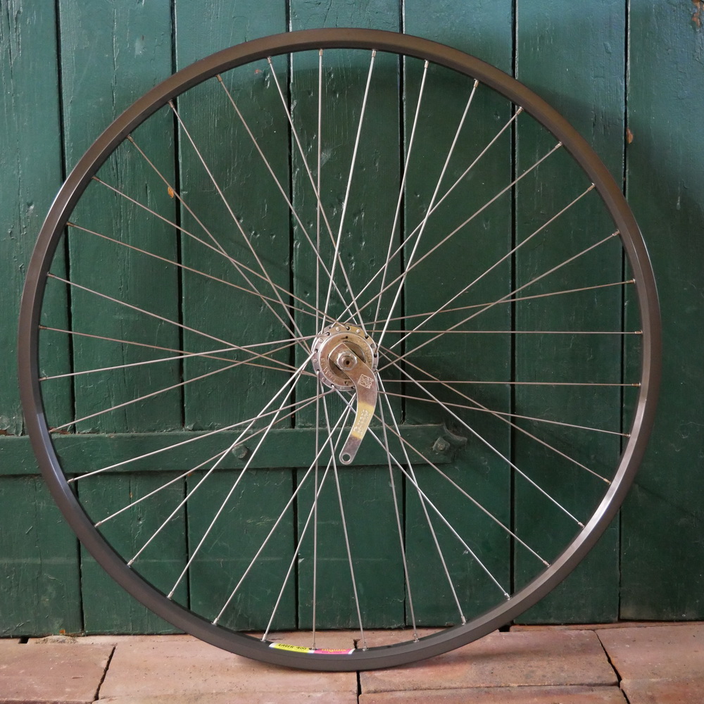 Hinterrad, 28 Zoll (622), für Tourenrad, REGIDA Laser 400 Alu-Felge, F&S 3-Gang Nabe, gebr. 