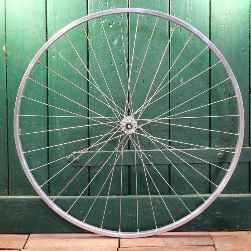Vorderrad "Weinmann", 28 Zoll (622), Alu, Kastenfelge, Nabe "Maillard", NOS 
