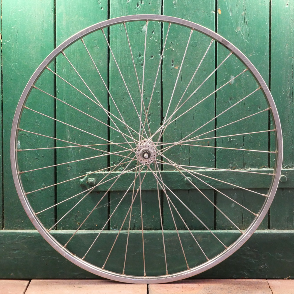 Vorderrad 26 Zoll (559), für Drahtbereifung, VAN SCHOTTHORST Stahl-Felge, Niro, Nabe MAILLARD, NOS 