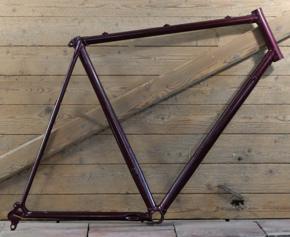 Fahrradrahmen, für Treckingrad, Herren, 28 Zoll, Stahl, 90er J., weinrot, Rahmenhöhe 59 cm, NOS 