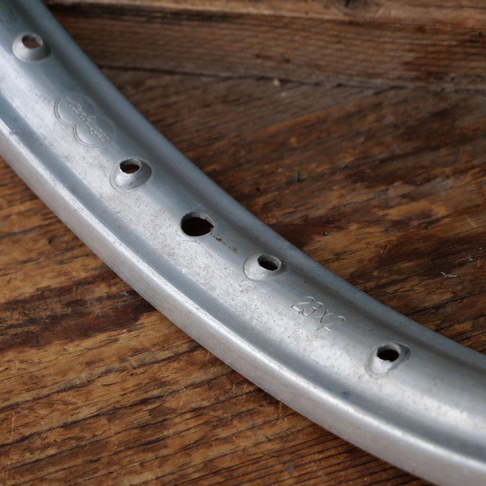 Felge ALTENBURGER für Drahtreifen Moped, 23 x 2.00, Alu poliert, Breite ca. 36mm, 36 Loch, NOS 