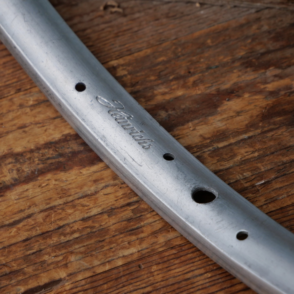 Felge J. HEINRICHS für Drahtreifen Sportrad 50er/60er J., 28 Zoll (622 mm), Alu, Breite ca. 28 mm, 36 Loch, gebr. 