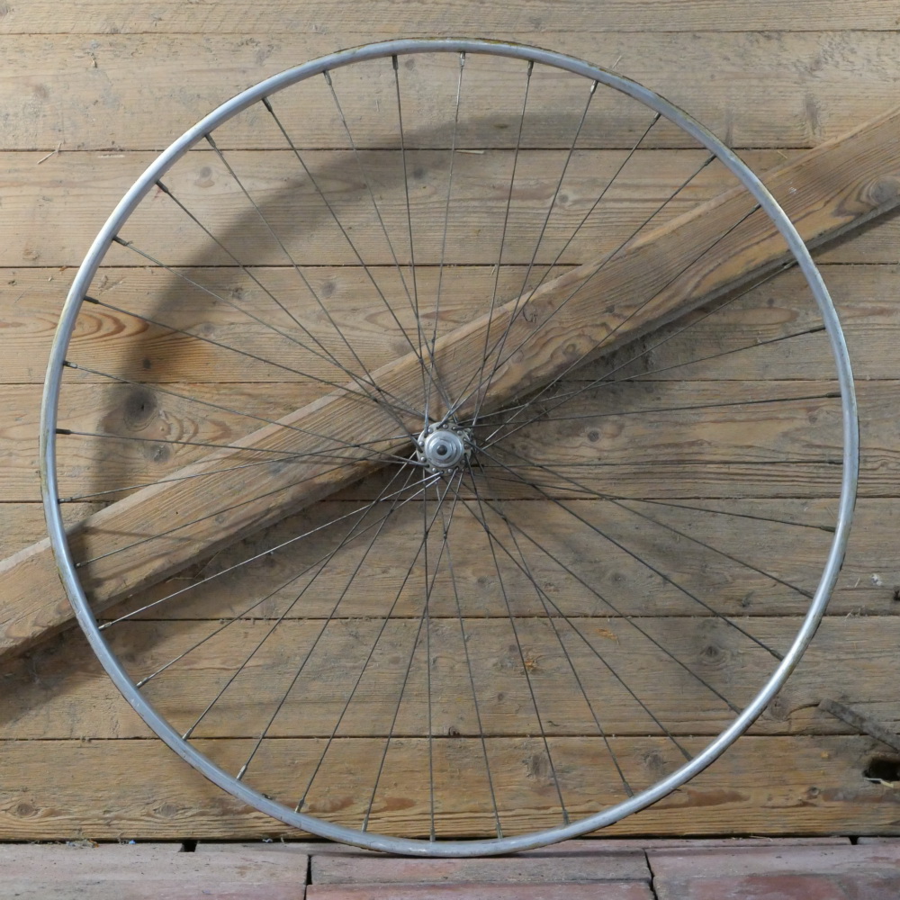 Vorderrad 27 Zoll (630), 50er J., für Bahn-Rennrad, OLYMPIC Hohlkammer-Schlauchreifenfelge, Nabe: F.B, gebr. 