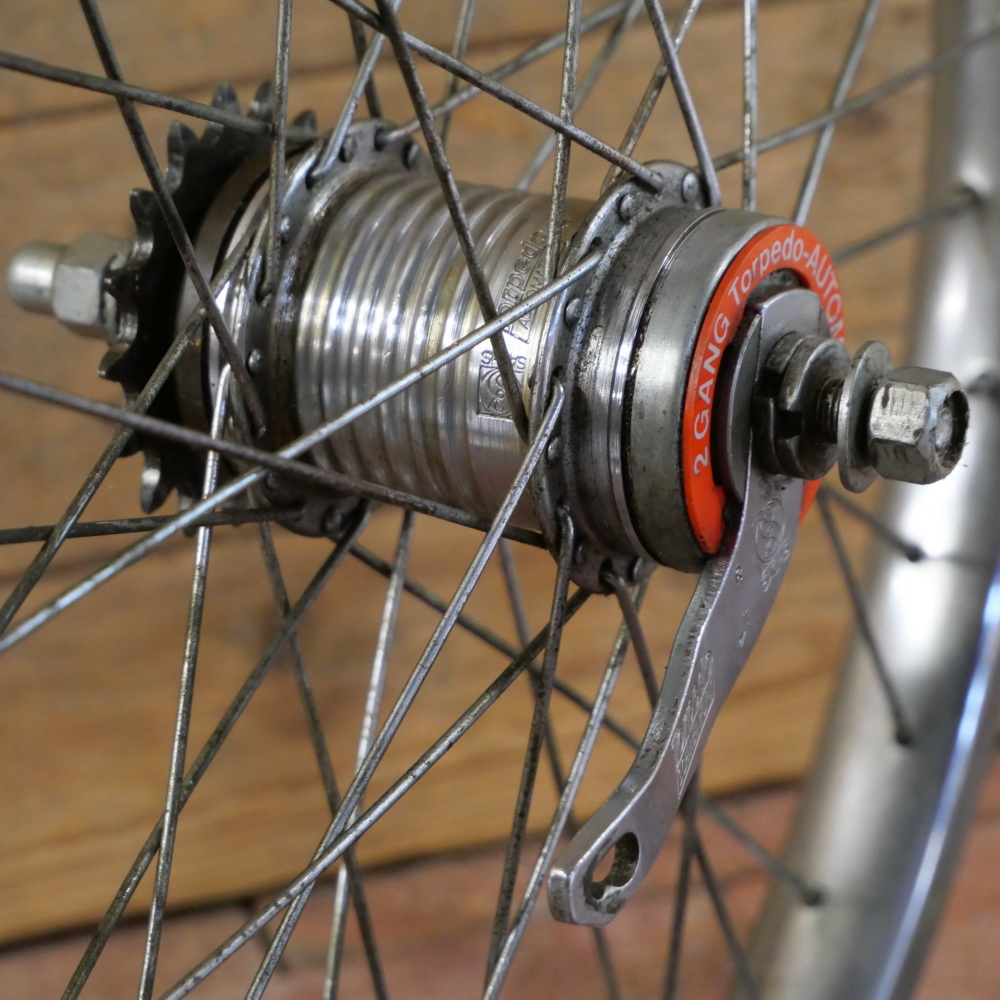 Hinterrad mit Stahl-Felge 20 x 1.75, verchromt, 1970er J., F&S Automatic Zweigang-Nabe, gebr. 