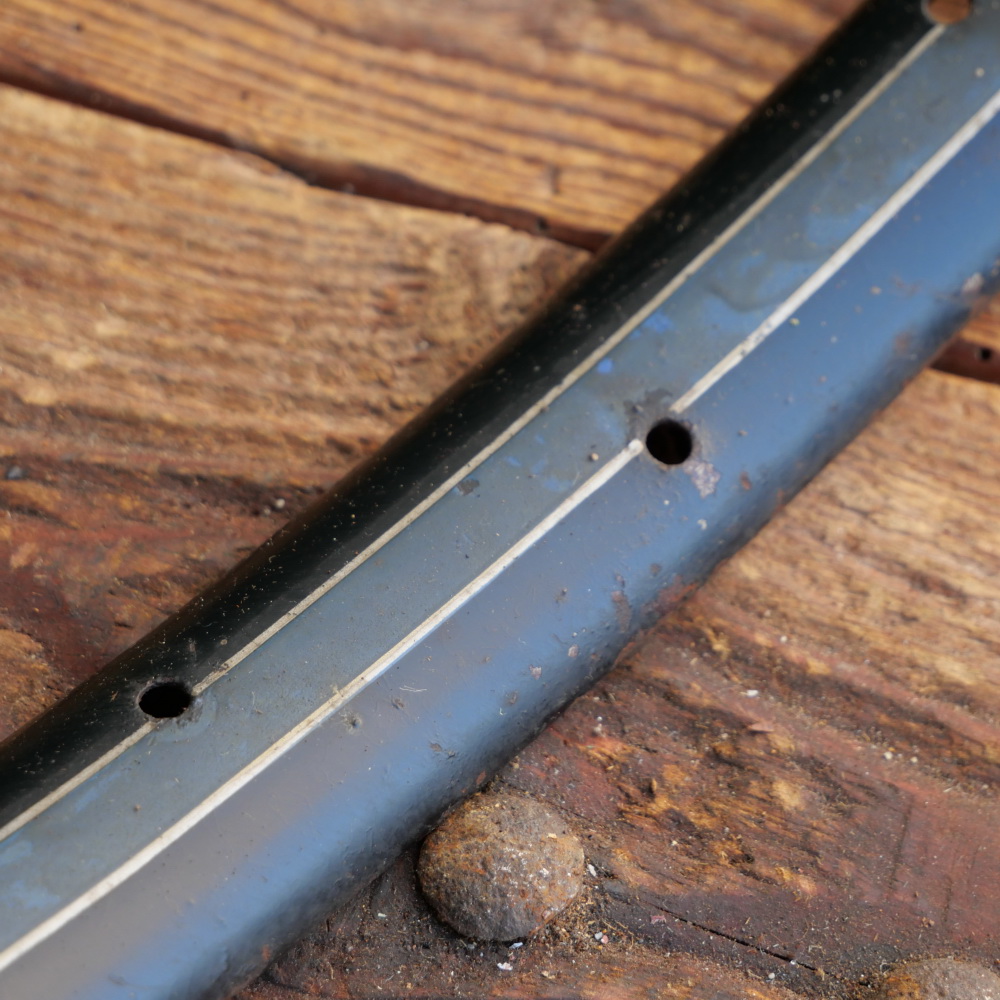 Wulstfelge, 28 Zoll, Außendurchmesser ca. 645 mm, 20er/30er Jahre, Breite ca. 33 mm, 36 Loch, gebr. 