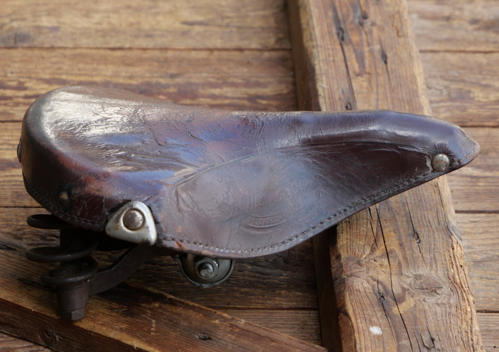 Sattel, Herren, MERTENS, Leder, rotbraun, verzinkt, original 40er/50er Jahre, gebr. 