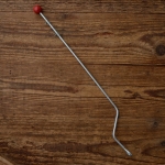 Wimpelstange f. Achsmontage, "rot, mit Holzkugel", verchromt, Länge=34cm, incl. Wimpelösen, rarer Altbestand 