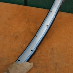 Wulstfelge 26 x 1 ½, 36-loch, Breite 33 mm, Silber/hellblau, Aussendurchmesser ca. 590 mm 