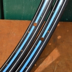 Wulstfelgensatz 26 x 1 ½, 36-loch, Breite 33 mm, schwarz, Linierung blau/weiß, 