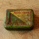 Flickzeug Blechdose "MERCEDIN" orig. 20er Jahre, 82 x 59 x 25 mm, ohne Inhalt 