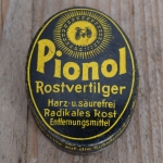Blechdose "PIONOL ROSTVERTILGER" orig. 20 er Jahre, 61 x 45 x 18 mm, mit Restinhalt 