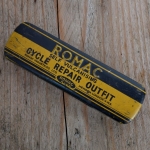 Flickzeug Blechdose "ROMAC" orig. 50 er Jahre, 116 x 34 x 18 mm, ohne Inhalt 
