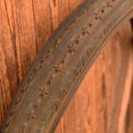 Wulstreifen Fahrrad, HUTCHINSON GEBIRGSREIFEN, 28 x 1,70 x 1 1/2, 30er J., schwarz, gebraucht gem. Bildern 