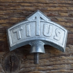 Schutzblechfigur TITUS, Alu Druckguss, orig. Altbestand 50er Jahre, Zustand siehe Bild 