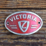 Steuerkopfschild VICTORIA, 50er Jahre, Originalschild aus Sammlungsbestand 
