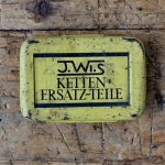 Flickzeug Blechdose "J.WI.S" orig. 50er Jahre, 60 x 41 x 16 mm, ohne Inhalt 