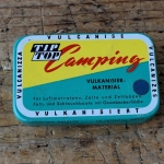 Flickzeug Blechdose "TIP TOP CAMPING" orig. 60er Jahre, 79 x 50 x 18 mm, ohne Inhalt 