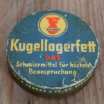 Blechdose "KUGELLAGERFETT" orig. 50 er Jahre, 66 x 17 mm, ohne Inhalt 