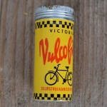 Flickzeug Blechdose "VULCOFIX" orig. 50 er Jahre, 61 x 26 mm, ohne Inhalt 