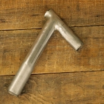 Winkelsattelstütze, Durchmesser: ca. 26 mm, Schaftlänge: ca 160 mm, verchromt, orig. 20er/30er Jahre, gebr. 