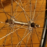 Vorderrad 28 Zoll, Außendurchmesser ca. 645 mm, für Wulstbereifung, 30er-50er J., UNION-Nabe verchromt, gebr. 