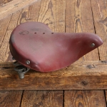 Sattel WITTKOP, Damen, Gummi rotbraun, Gestell verzinkt, original 50er/60er J., gebr. 